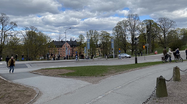 Carolinabacken, klockan 15.00 Sista april förra året. Tyvärr är allt traditionsenligt Sista april-firande i Uppsala inställt även i år.