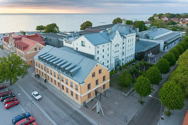 A picture of campus Gotland taken from above.